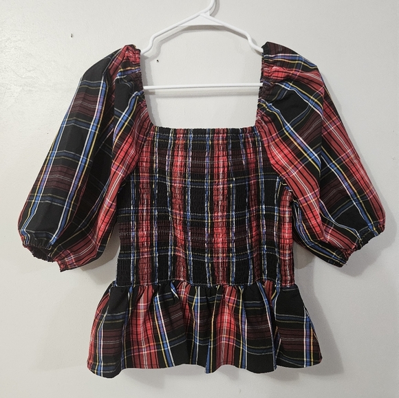Draper James Tops - Draper James RSVP Elbow Sleeve Smocked Peplum Top!